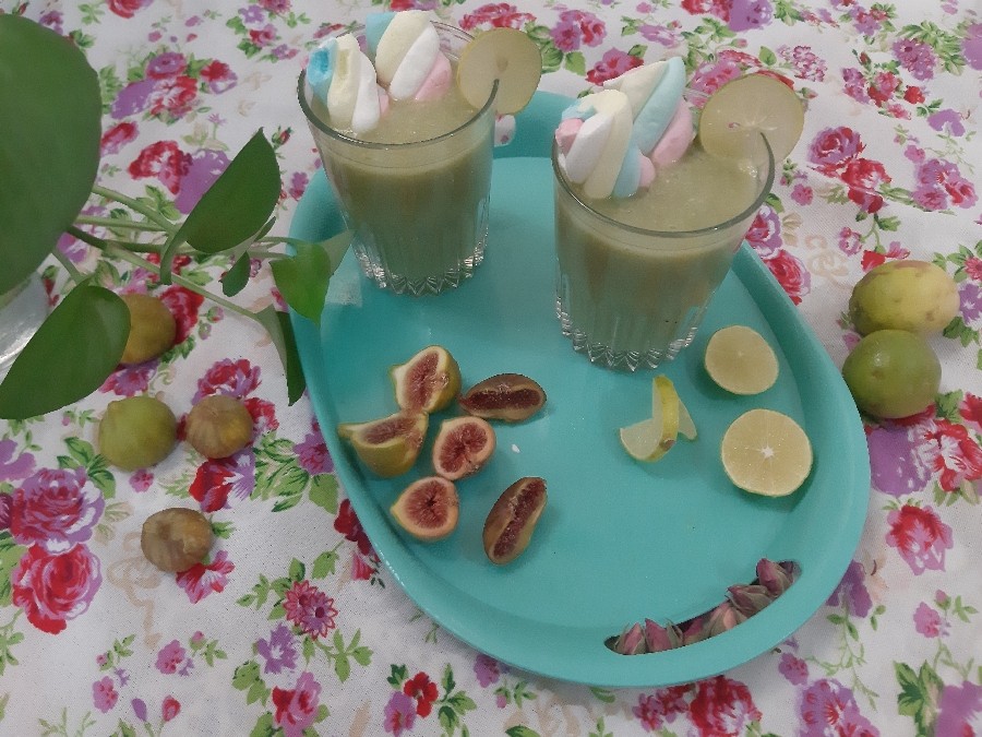 اب طالبی بستنی