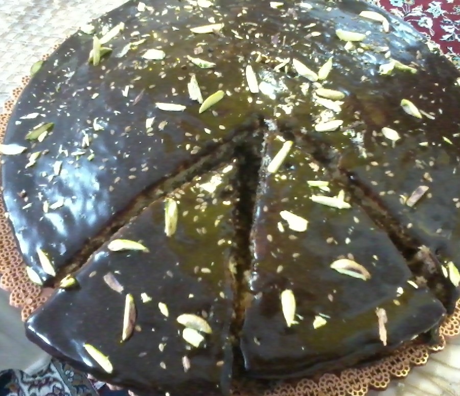 کیک با روکش شکلات 