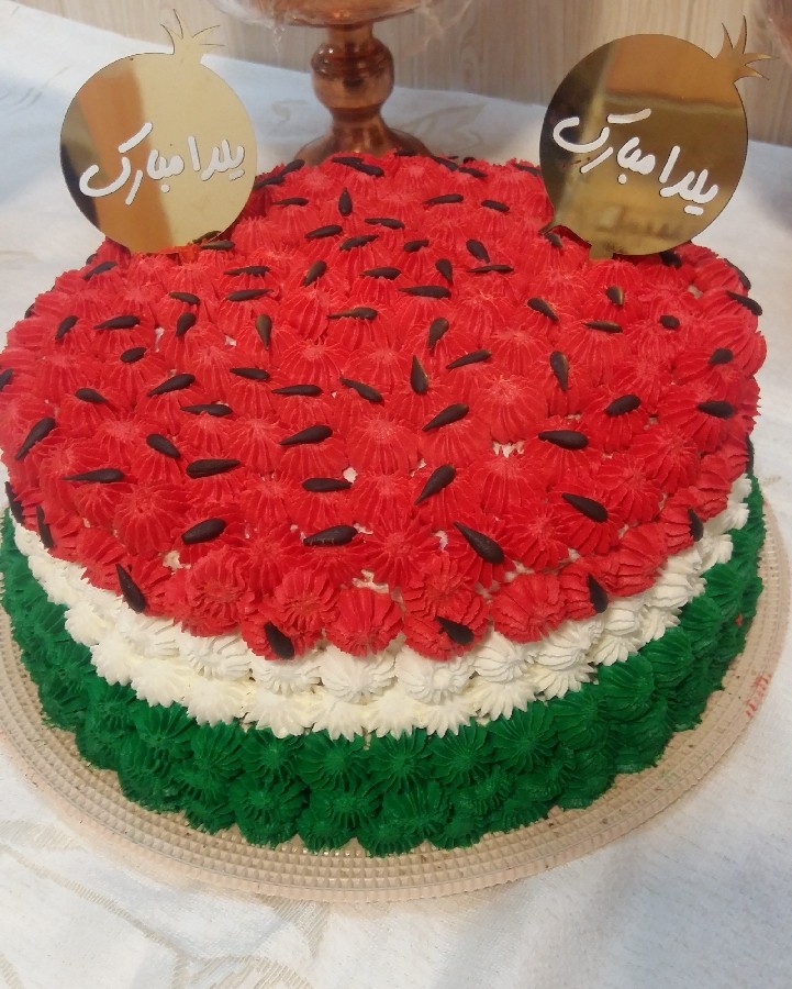کیک هندوانه که بیشتر شبیه پرچم ایرانه 