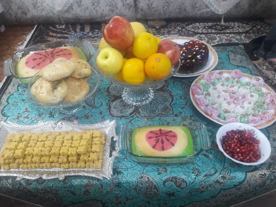 عکس شب یلدای 98 با تاخیر .