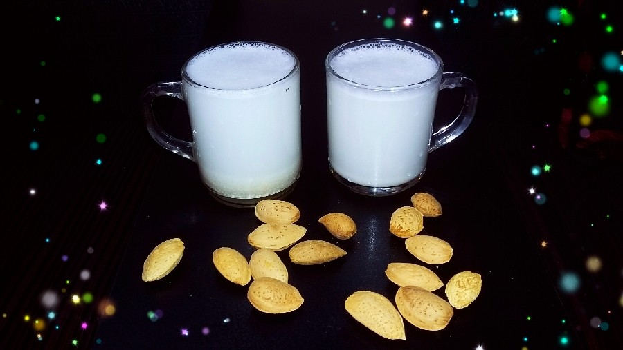 شیربادام توپیج خودم گذاشته پاپی