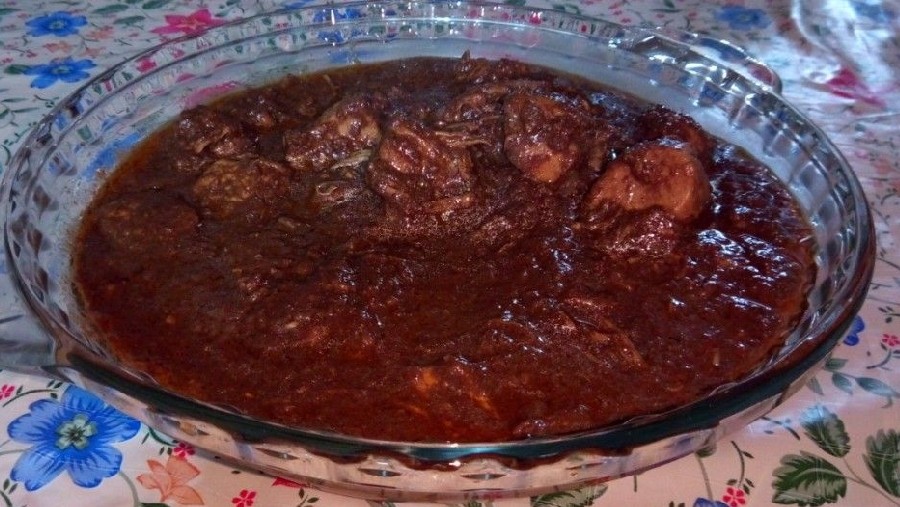 خورش فسنجان با مرغ