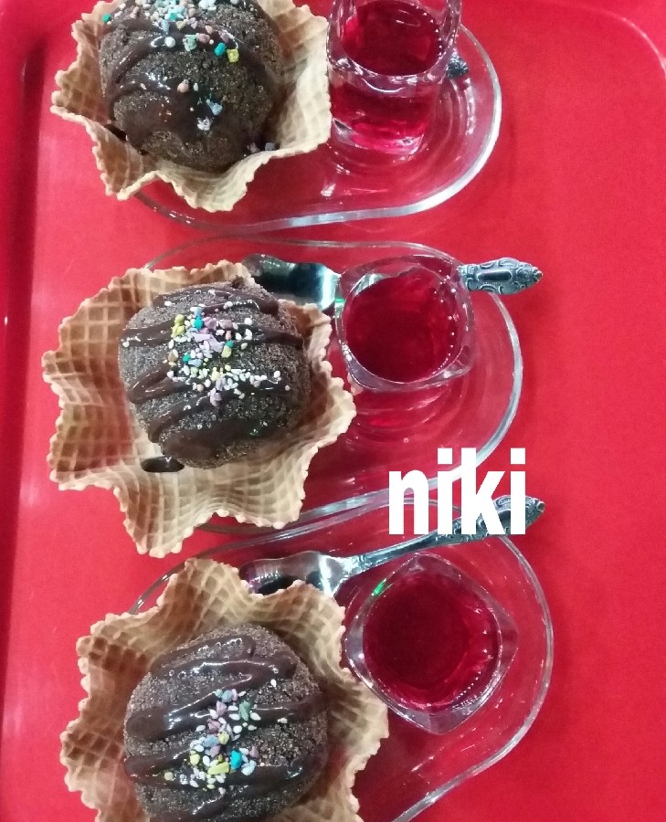 عکس بستنی سرخ شده