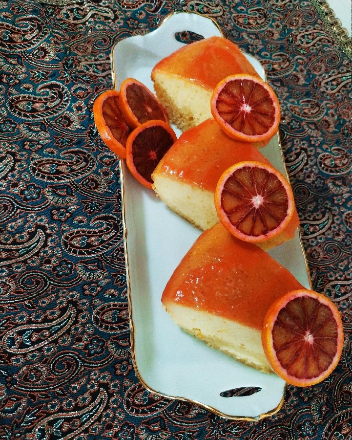 عکس کیک‌پرتقالی با سس پرتقالی