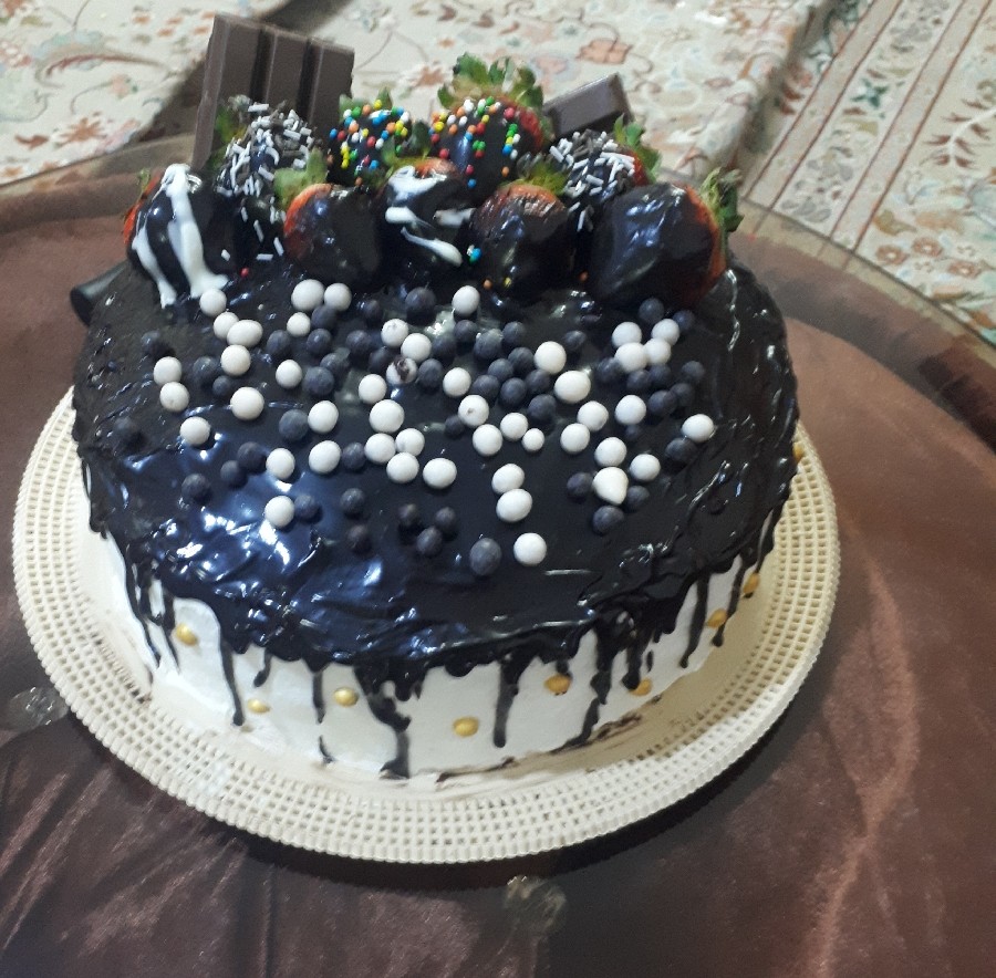 عکس کیک من واسه تولد همسرم