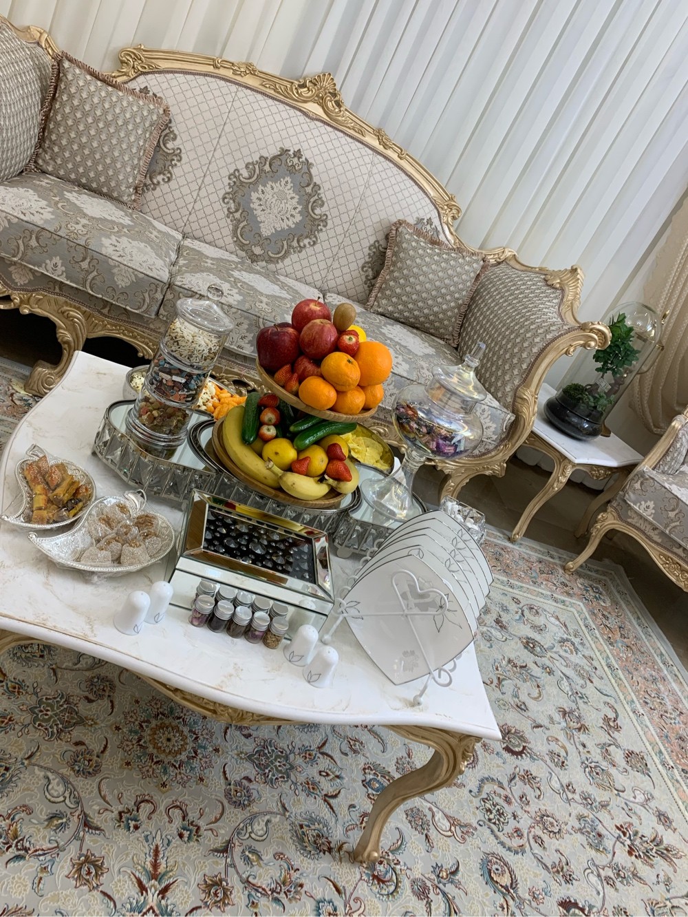 عکس چیدمان میز