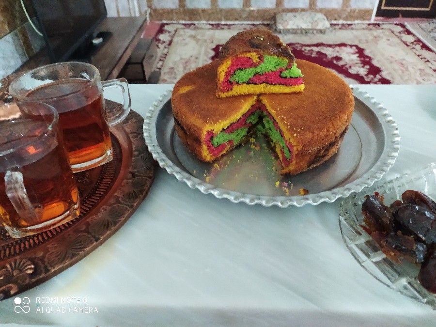 عکس کیک سه رنگ من تازه کار??
