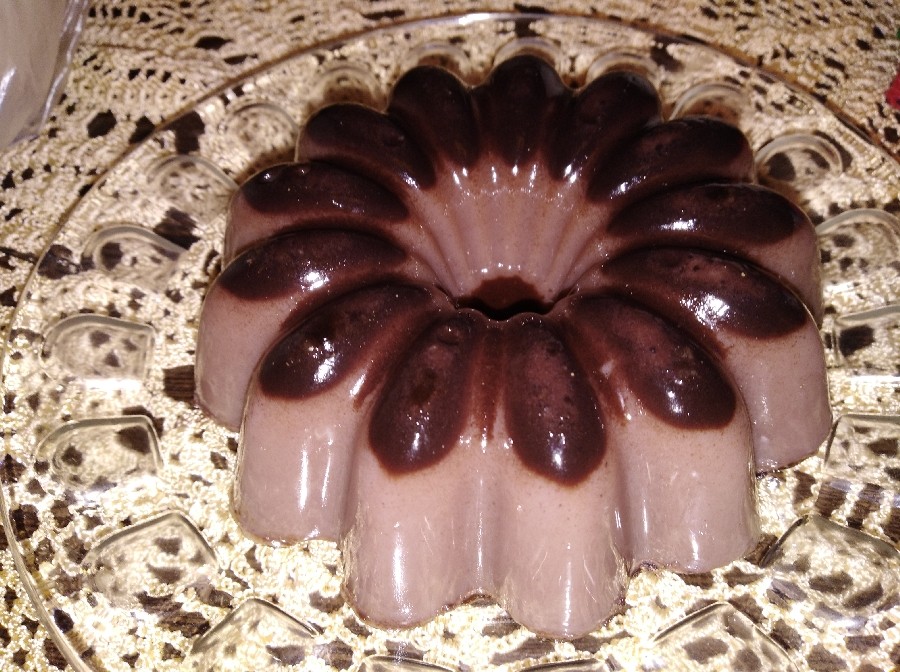 پاناکوتای شکلاتی