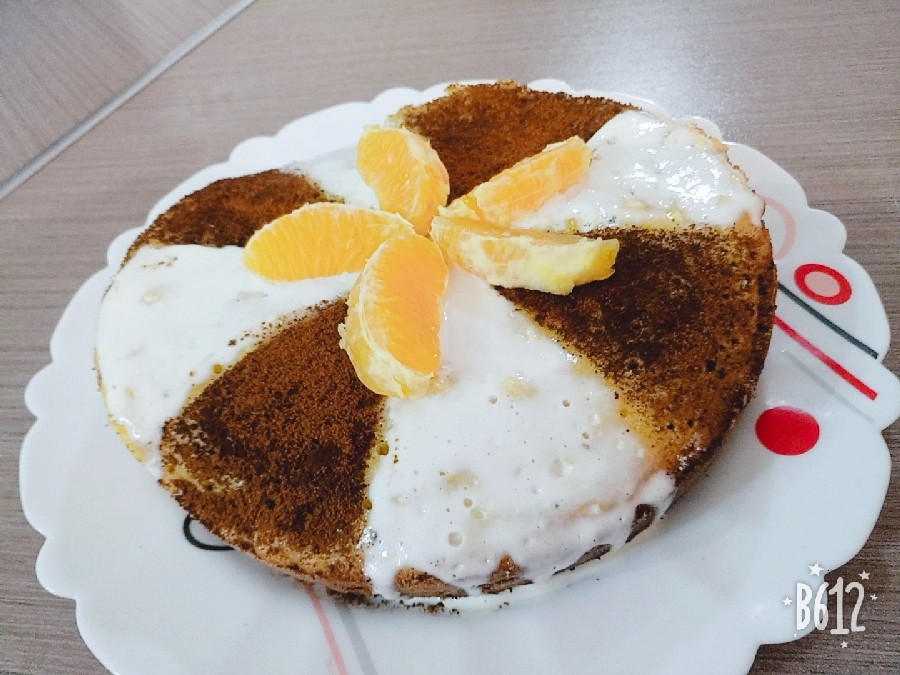 عکس کیک پرتقالی با سس گاناش