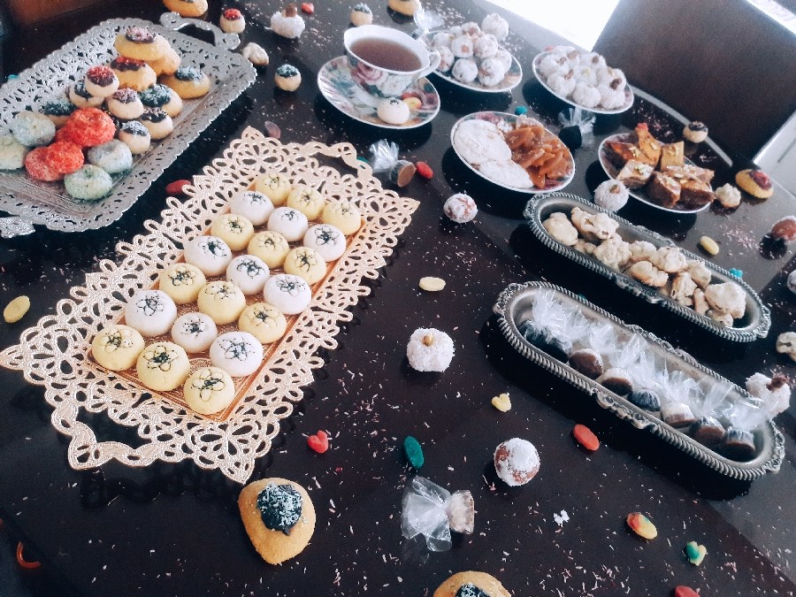 عکس شیرینی خونگی برای عید باز هم در قرنطینه