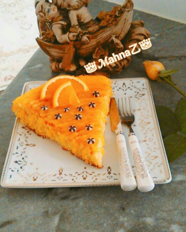 عکس کیک پرتقالی با سس پرتقالی