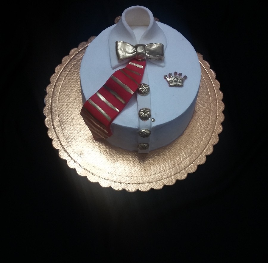 عکس کیک تولد
سفارشی
آران و بیدگل
وزن 1/900