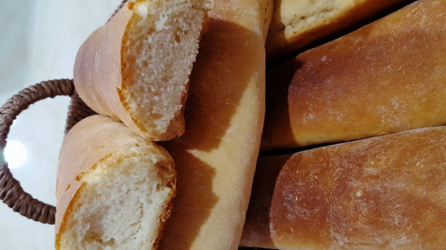 نان باگت ایتالیایی