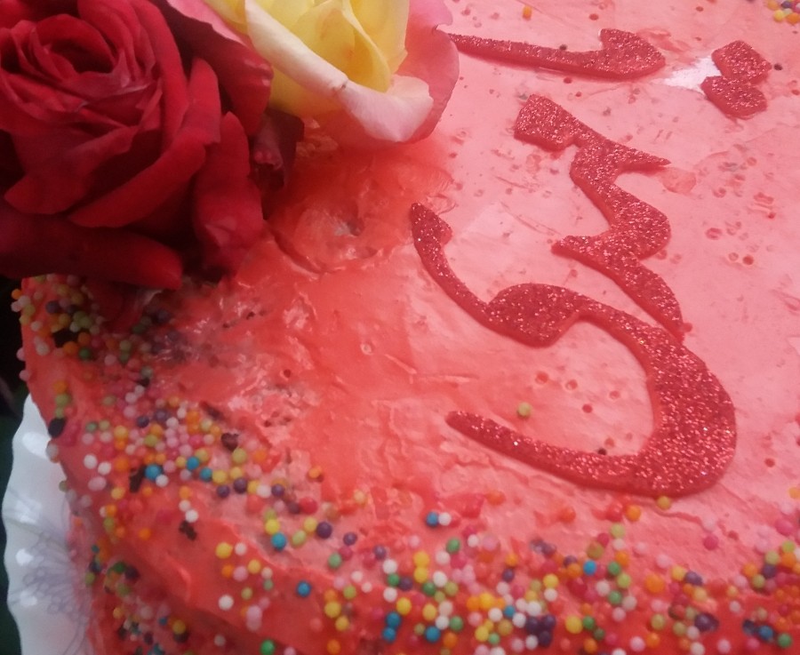 عکس کیک تولد 
تولدت مبارک یامهدی?