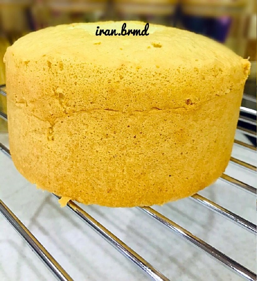 عکس کیک اسفنجی قابلمه ی