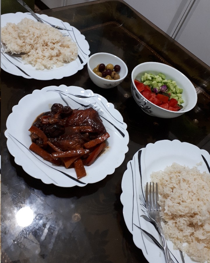 خورشت هویج آلو