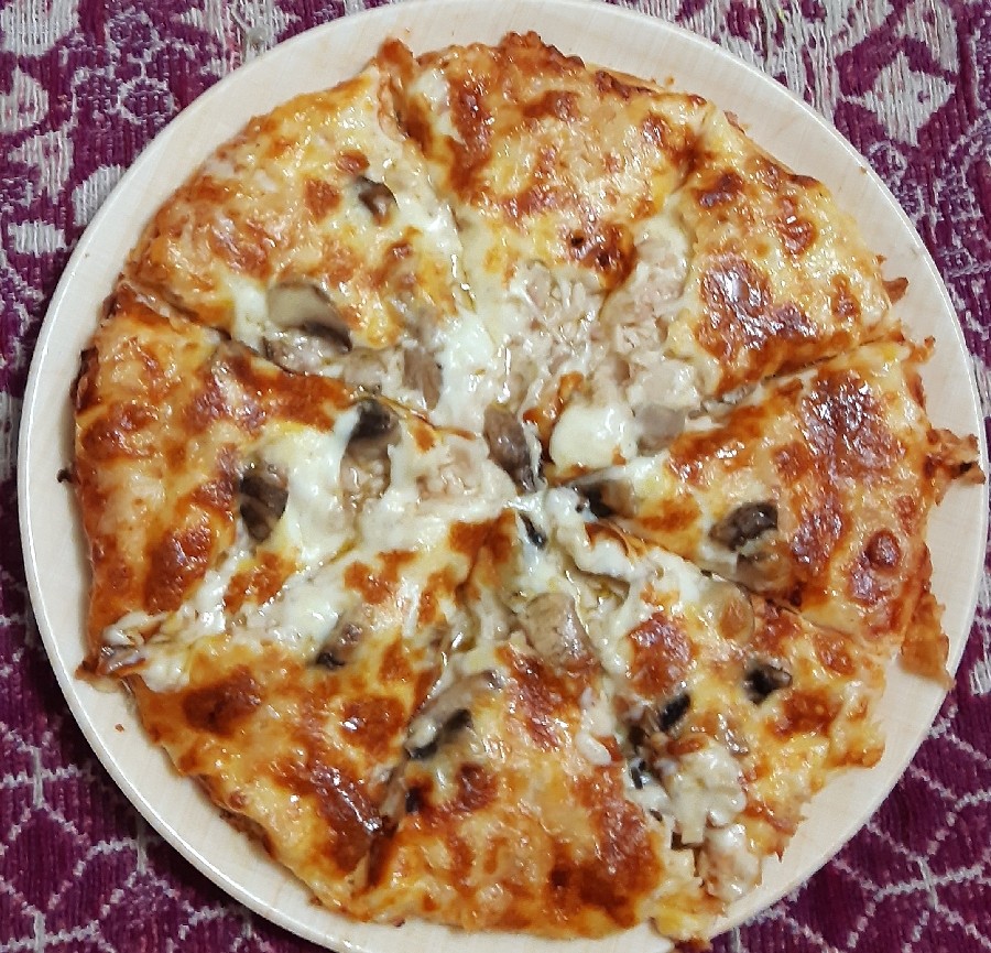 عکس پیتزا قرنطینه