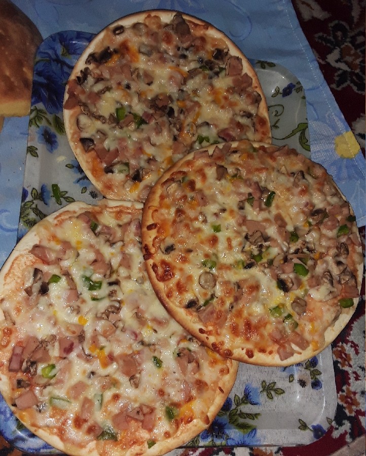 عکس پیتزا و و ژله های من