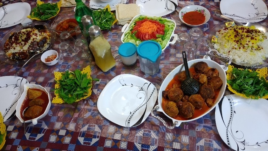 عکس ناهار بی نظیر خونه مادر جون