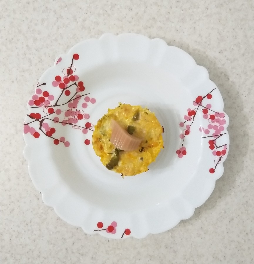 عکس کوکوی مرغ با مغز پنیر چدار