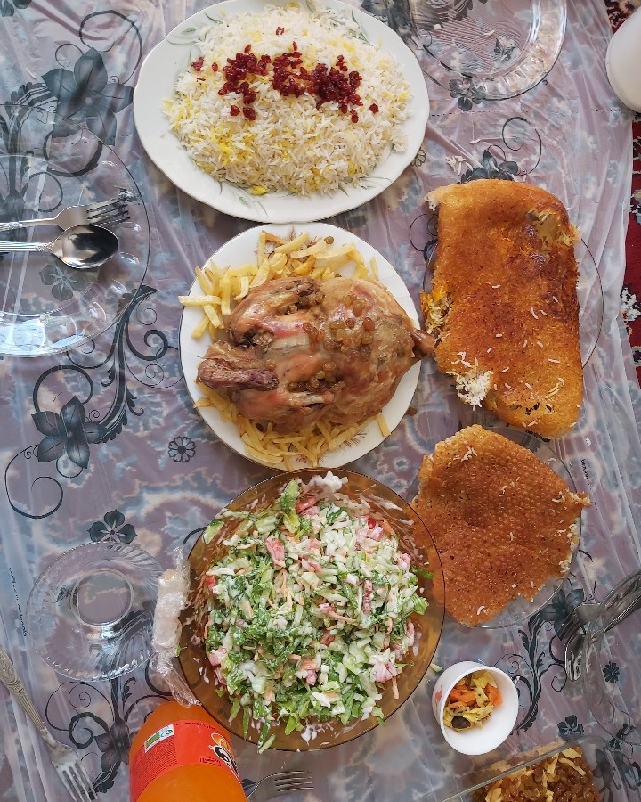 عکس خب اینم ناهار قبل از ماه  رمضان 