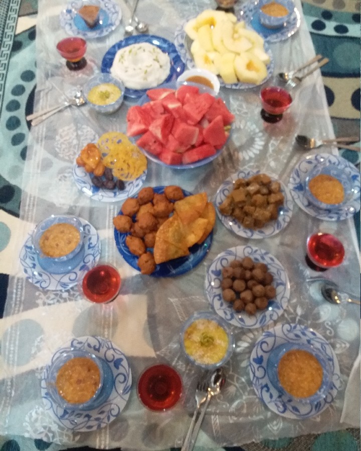 عکس اینم افطاری ساده ما 