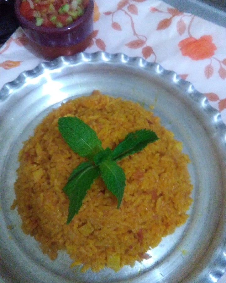 عکس دمی گوجه و سالاد شیرازی