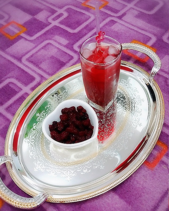 مربا و شربت توت