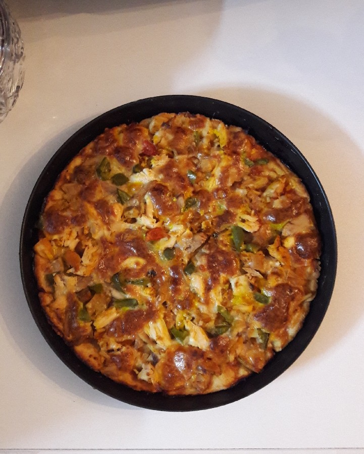 عکس پیتزا مرغ و سبزیجات 