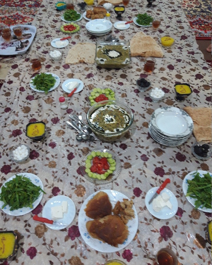 عکس افطاری ما خونه مامان نازنینم