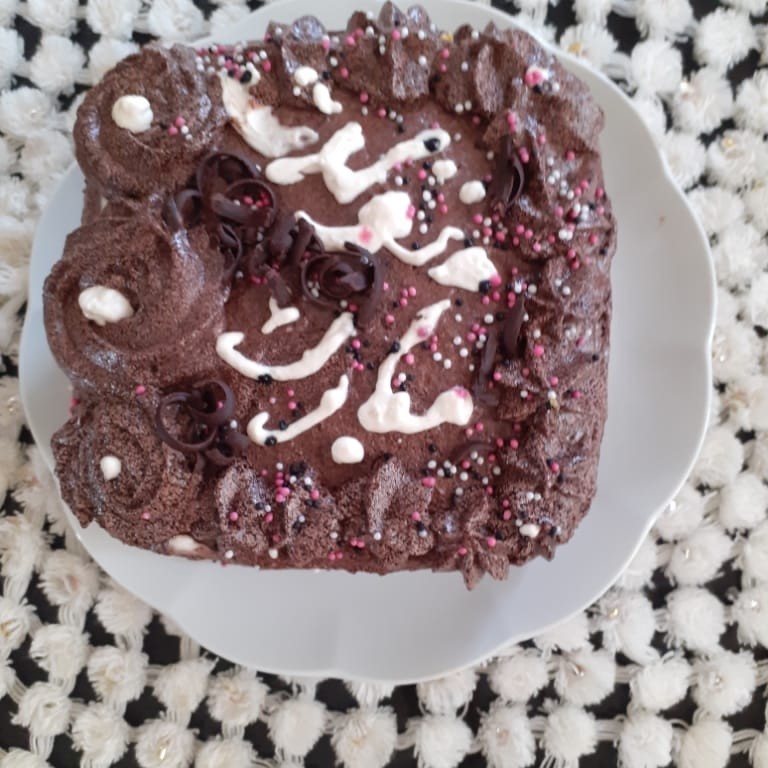 کیک تولد بدون همزن و فر