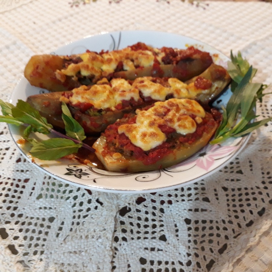 عکس بادنجان شکم پر