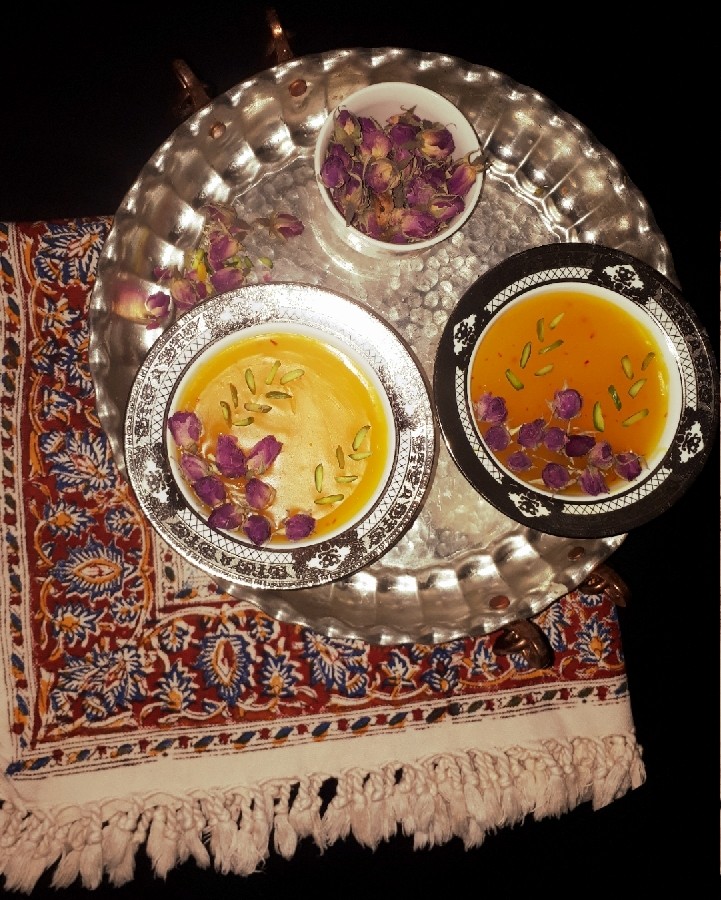 عکس فرنی زعفرون و گلاب