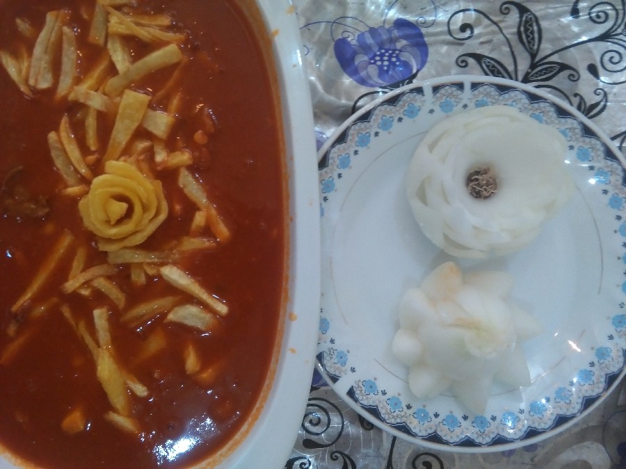 عکس خورش قیمه وسالاد