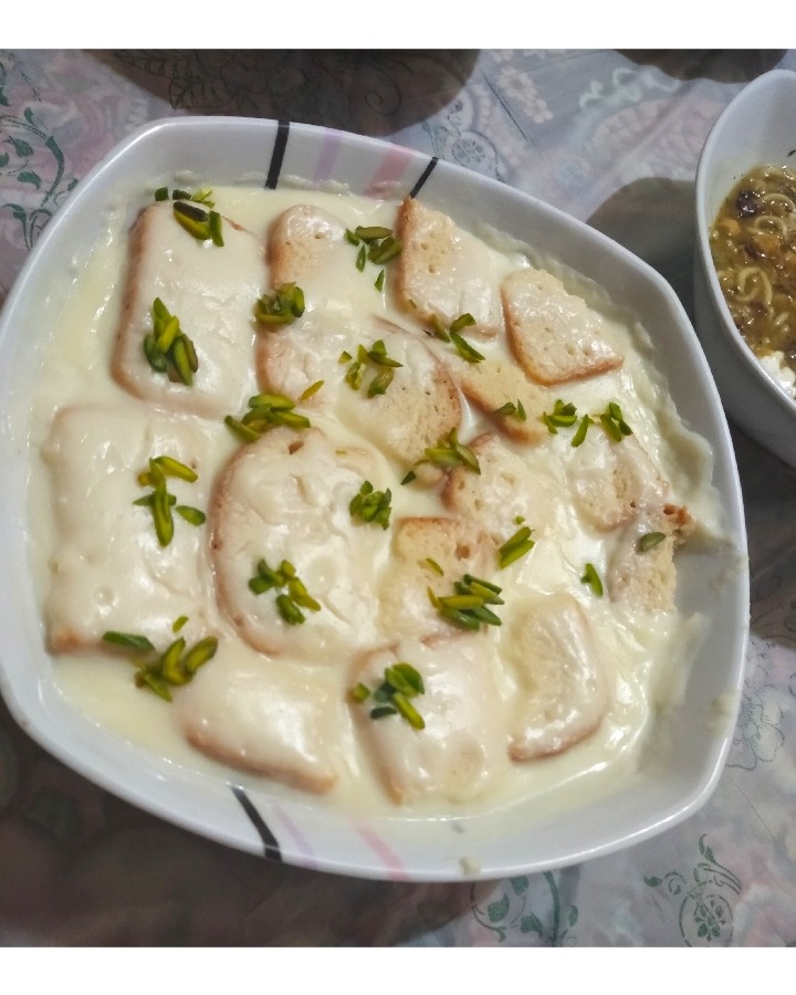 دسر نان سوخاری