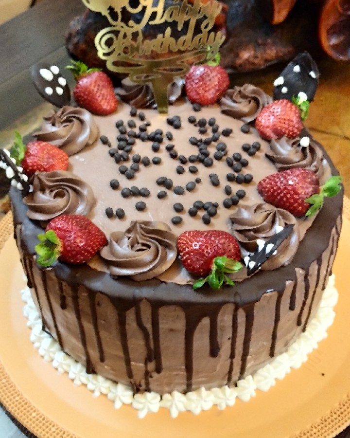 عکس کیک تولد ‌شکلاتی