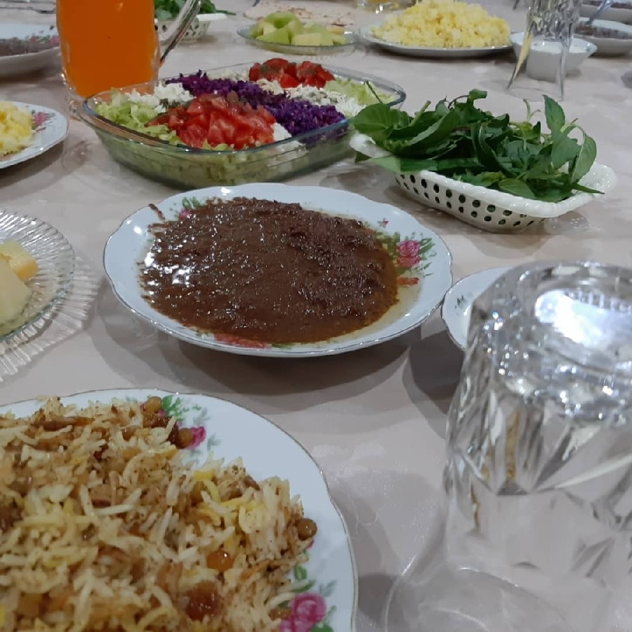 عکس عدس پلو و فسنجون