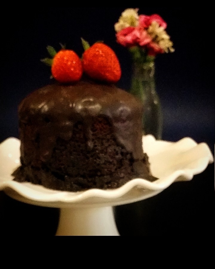 عکس کیک شکلاتی ساده .