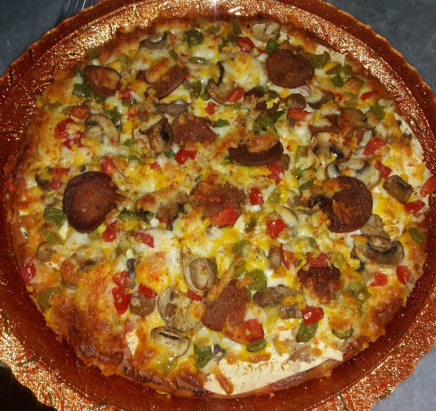 پیتزا با خمیر جادویی 