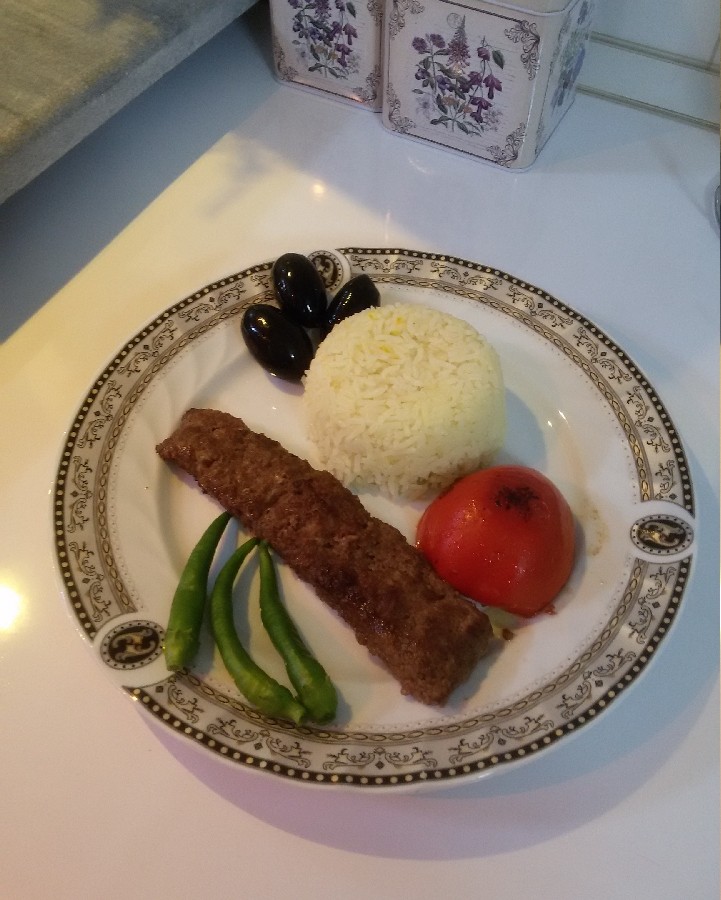 عکس اینم شام دیروز من عالی بود دست مامانم درد نکنه