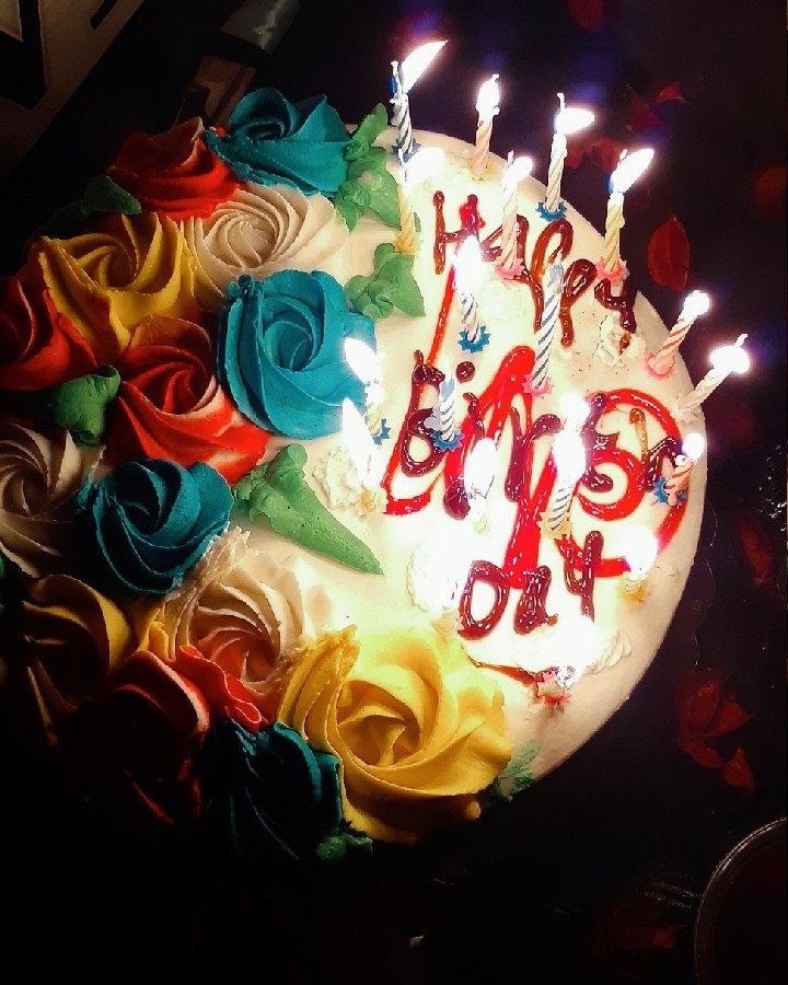 کیک تولد ۲۰ سالگی