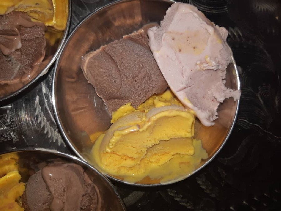 بستنی سنتی بدون ثعلب