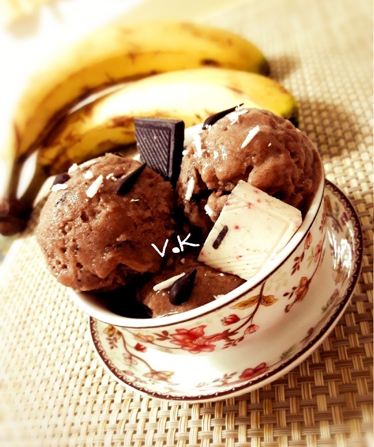 عکس بستنی موزی شکلاتی