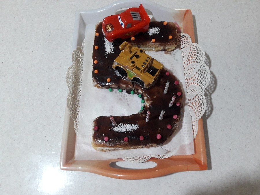 عکس بیسکو کیک