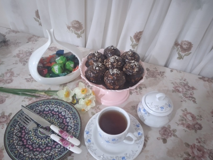 عکس کیک فنجونی با روکش شکلات یه عصرونه خیلی ساده و راحت