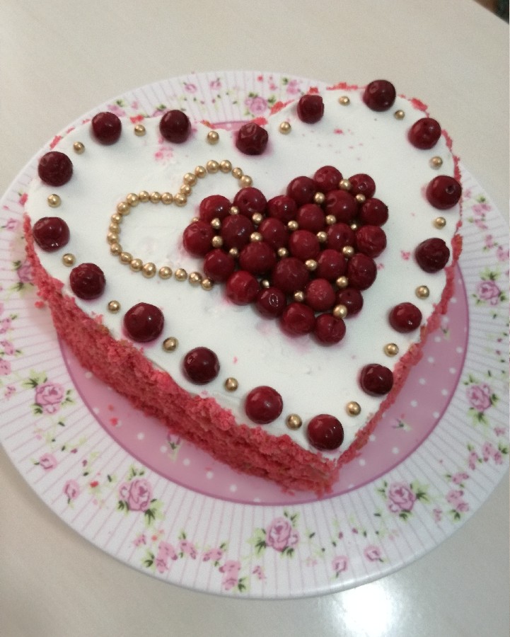 کیک روز عشق ❤