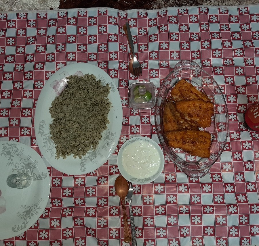 اینم سبزی پلو ناهارامروزما.