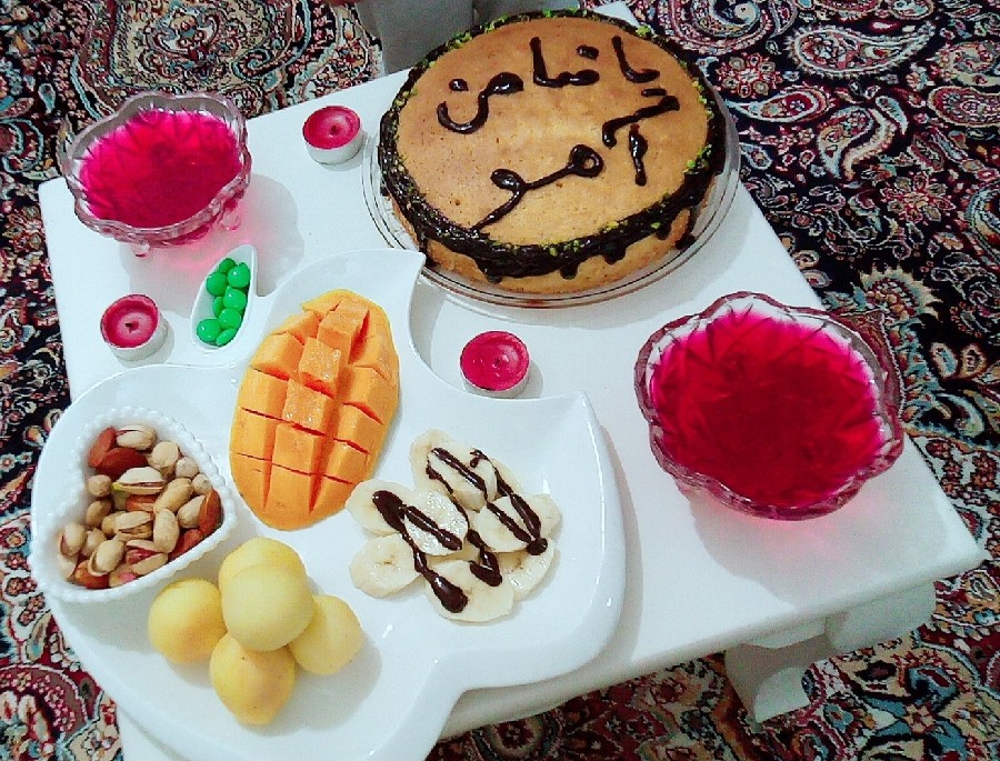 عکس کیک زعفرانی هل و گلاب