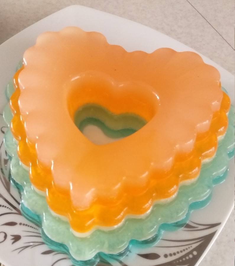 ژله چند رنگ