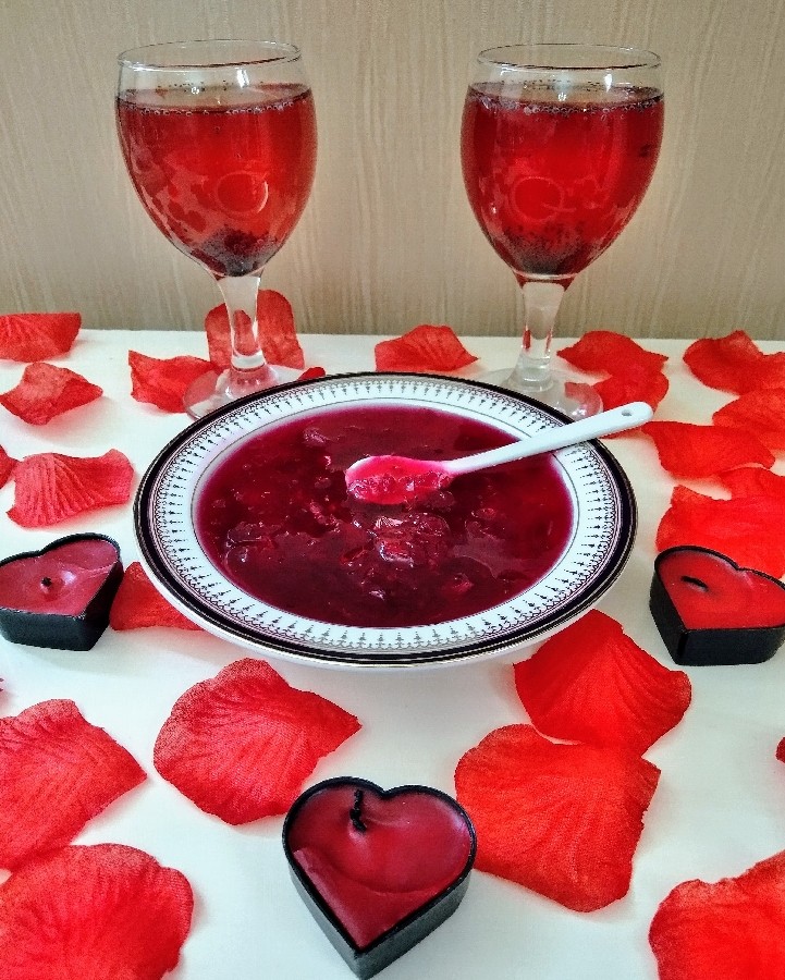 مربا و شربت گل محمدی